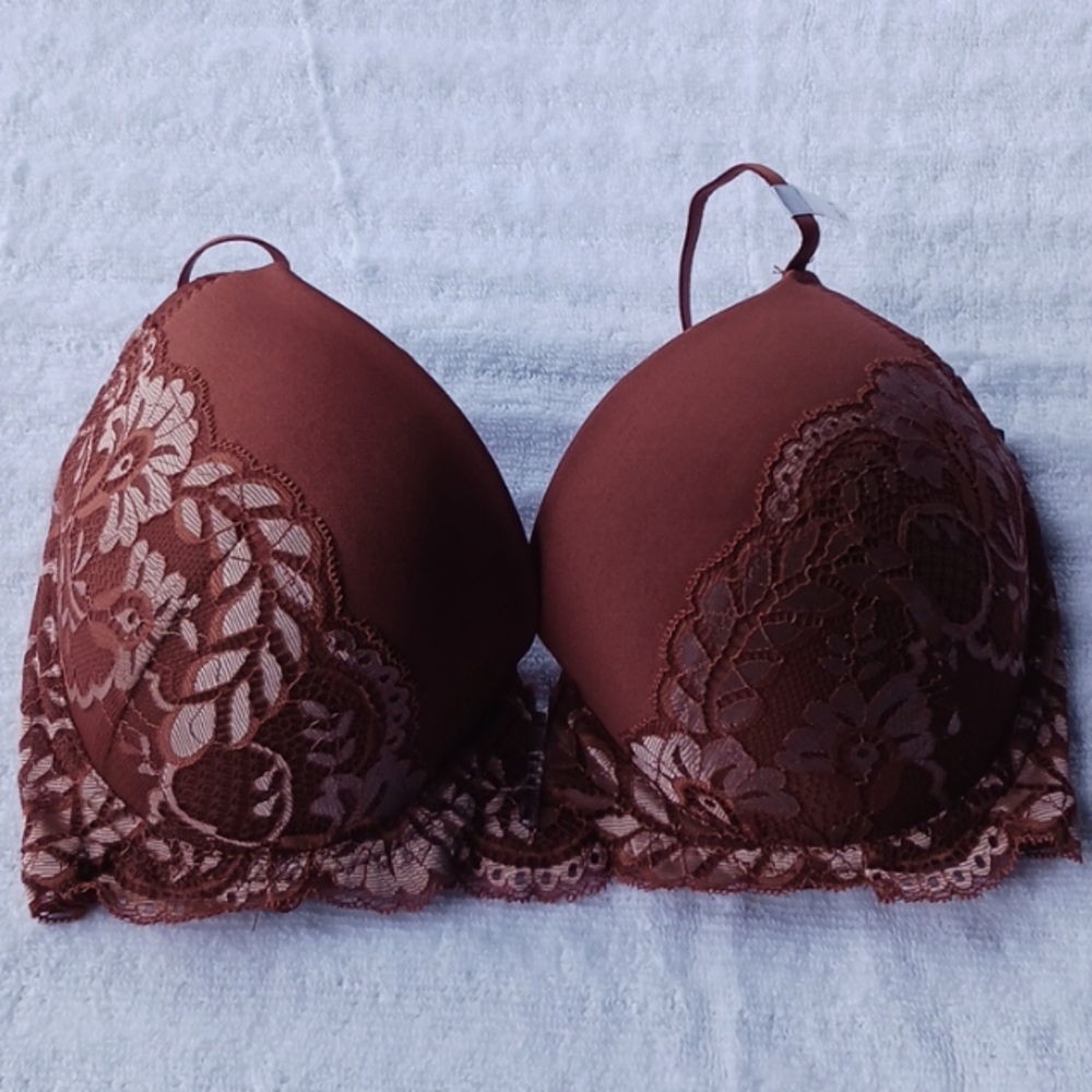 Frederick's of Hollywood Beatrix Scallop lace bra push-up 36 C